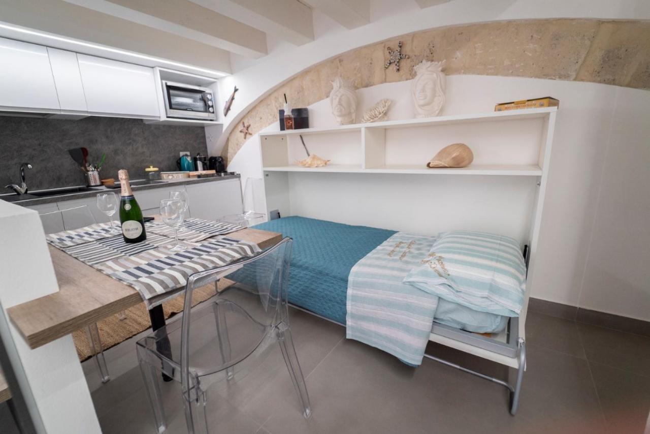 Appartement Ortigia Charme Piazza Duomo à Syracuse Extérieur photo