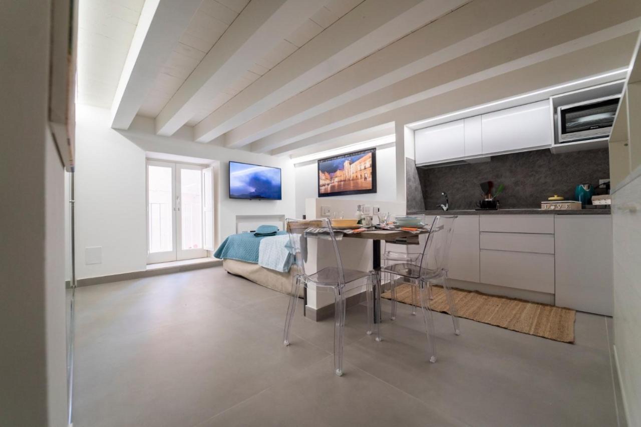 Appartement Ortigia Charme Piazza Duomo à Syracuse Extérieur photo