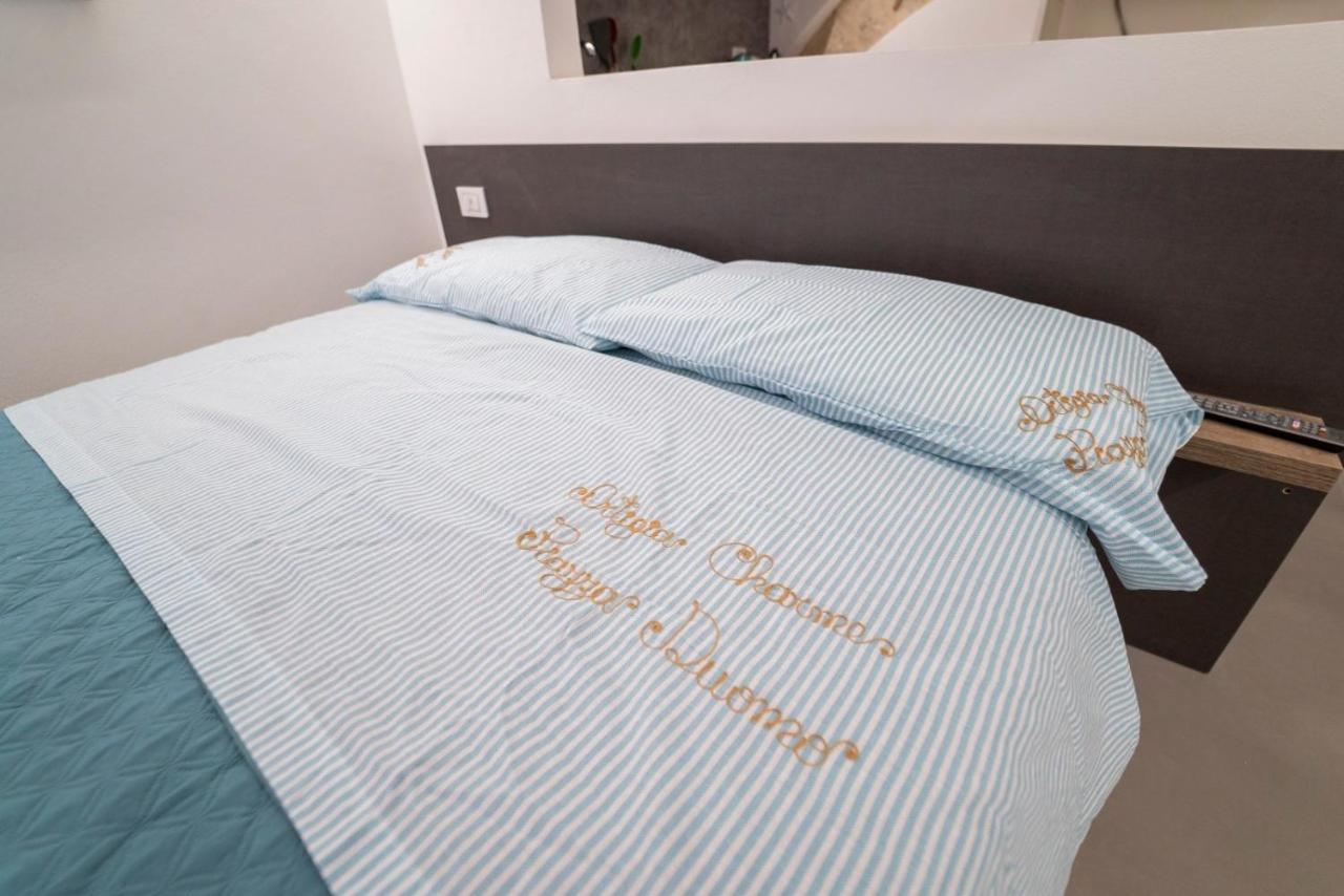 Appartement Ortigia Charme Piazza Duomo à Syracuse Extérieur photo