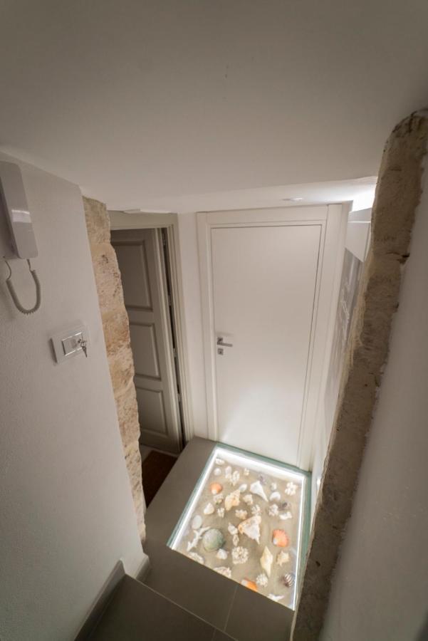 Appartement Ortigia Charme Piazza Duomo à Syracuse Extérieur photo