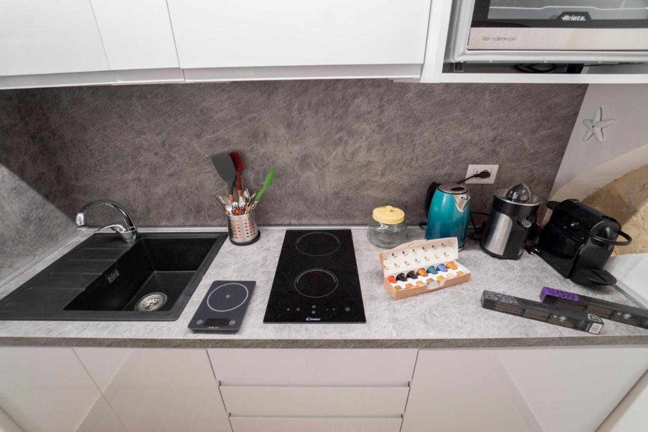 Appartement Ortigia Charme Piazza Duomo à Syracuse Extérieur photo